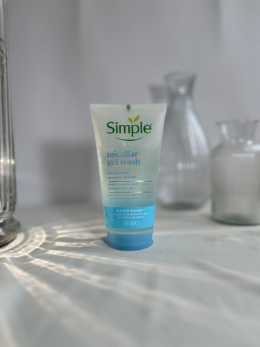 شوینده میسلار سیمپل مناسب پوست خشک