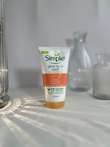 ژل شستشوی سیمپل، Simple Glow